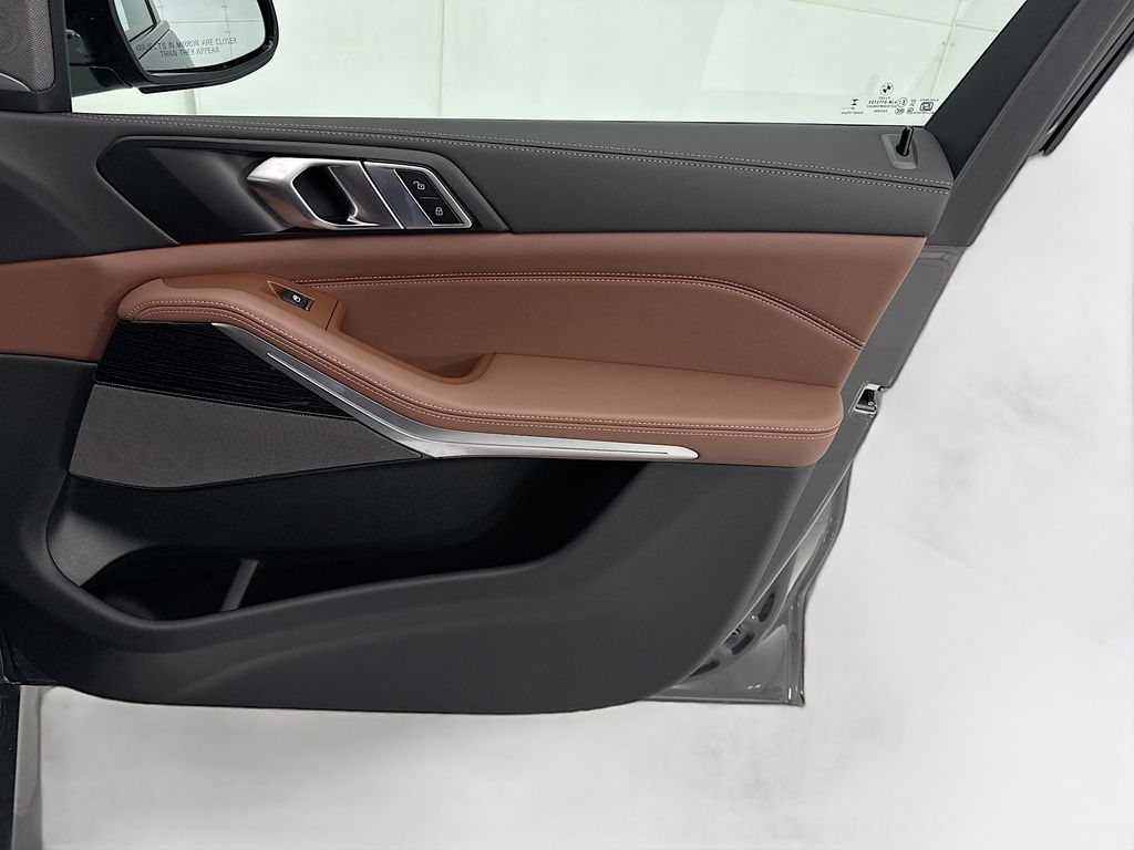 Thumbnail: 2026 BMW X5 - 24