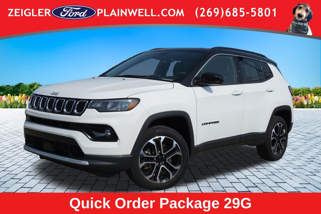 Bright White Clearcoat 2023 Jeep Compass SUV / Crossover Four-Wheel Drive 8-Speed Automatic