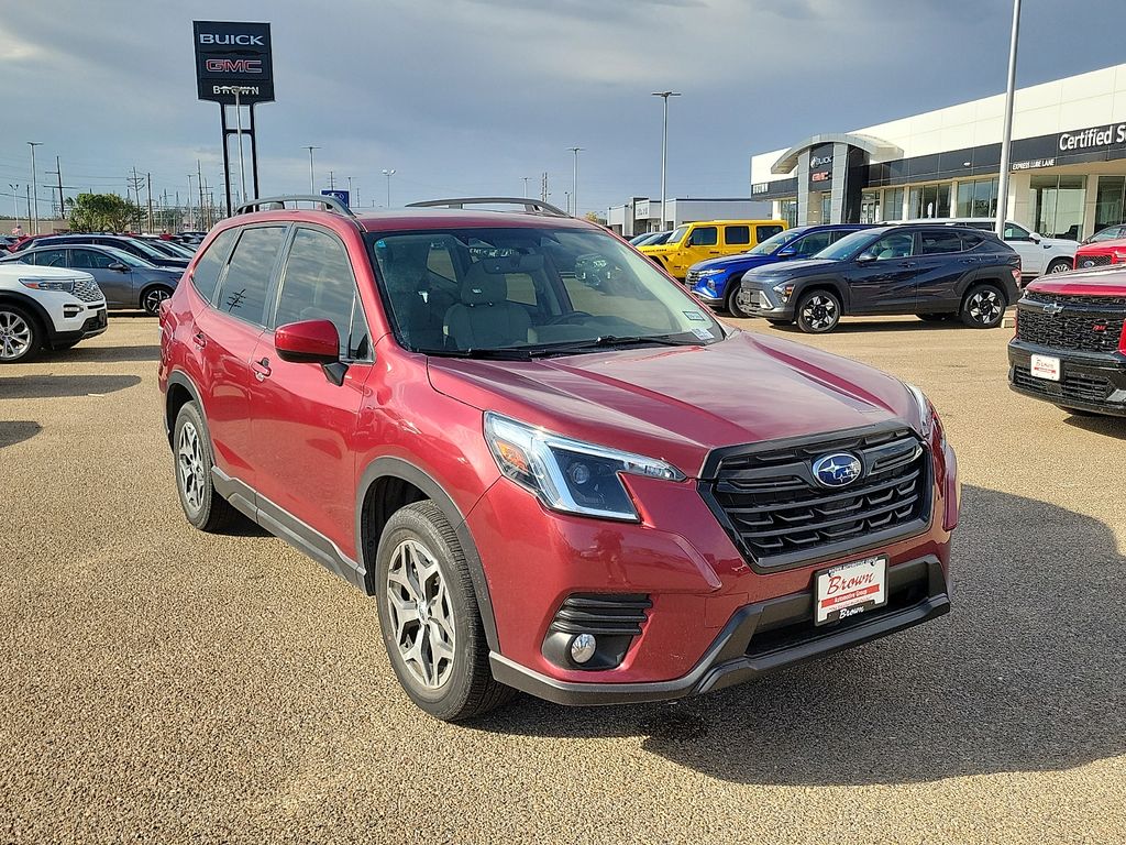 2022 Subaru Forester Premium Crossover AWD