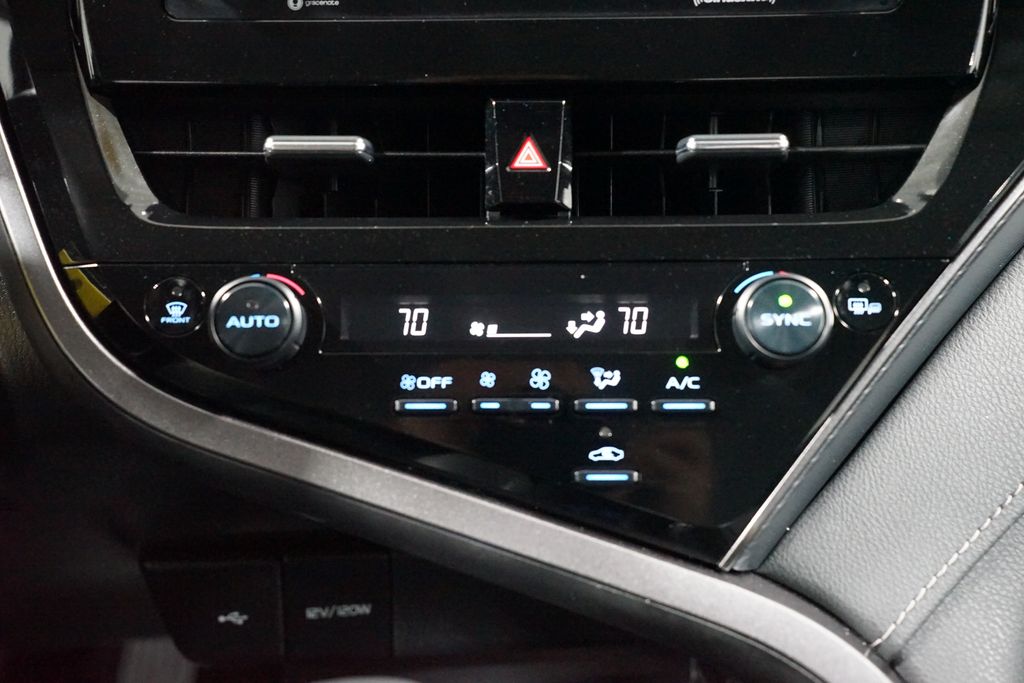 Thumbnail: 2024 Toyota Camry - 20