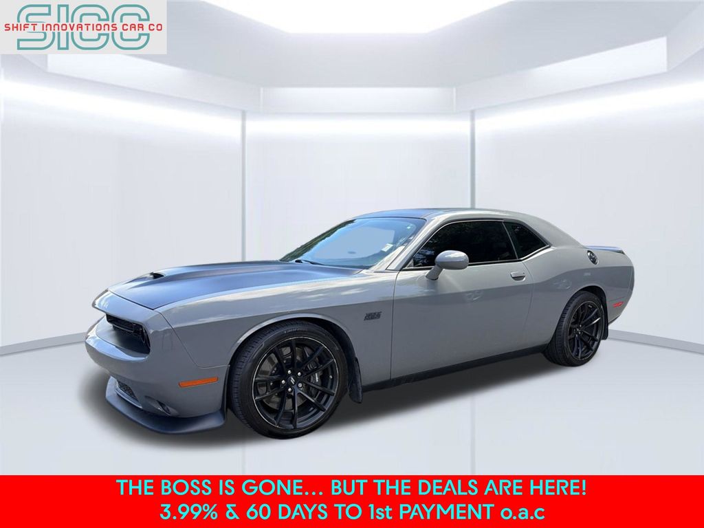 Destroyer Gray Clearcoat 2018 Dodge Challenger Coupe Rear-Wheel Drive 8-Speed Automatic