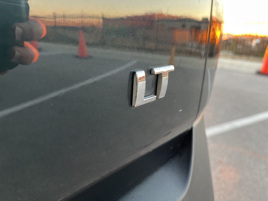 Thumbnail: 2020 Chevrolet Traverse - 9