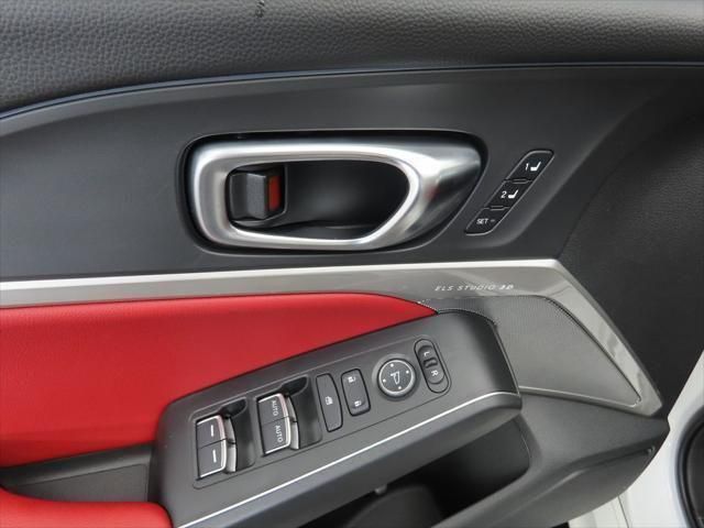 Thumbnail: 2026 Acura Integra - 23