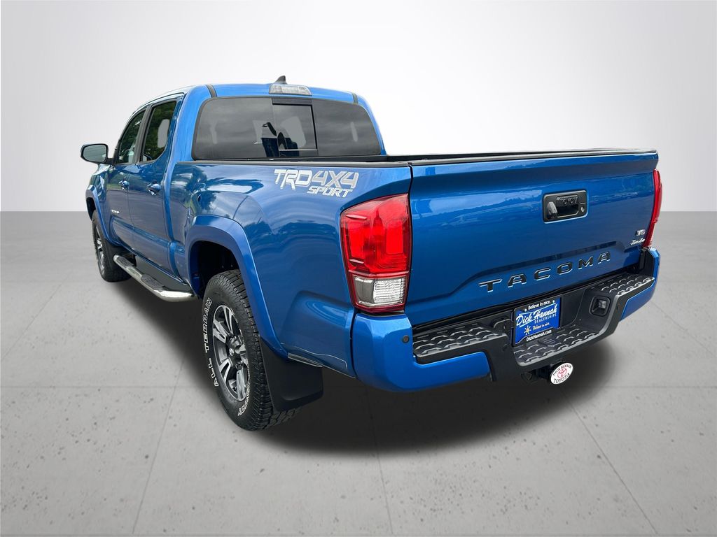 2017 Toyota Tacoma TRD Sport
