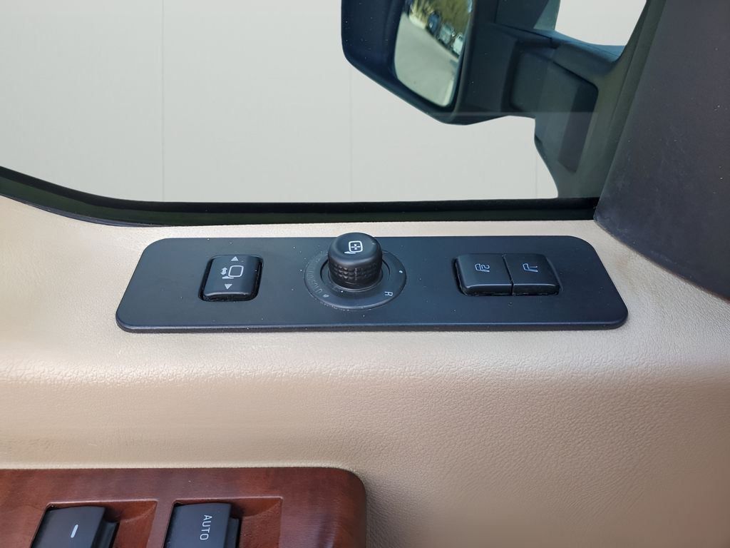 Used Car 2014 Ford F-250sd  King Ranch For Sale Under $30,000 In Austin, Texas