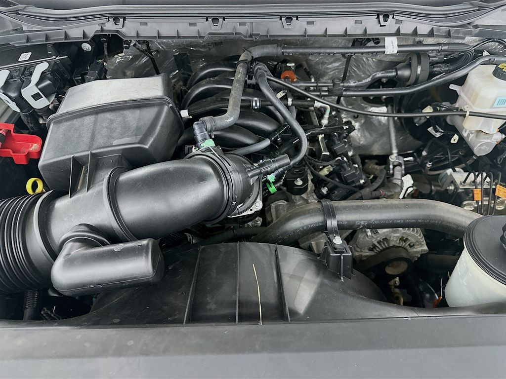 Used 2024 Gray Ford XL image 32