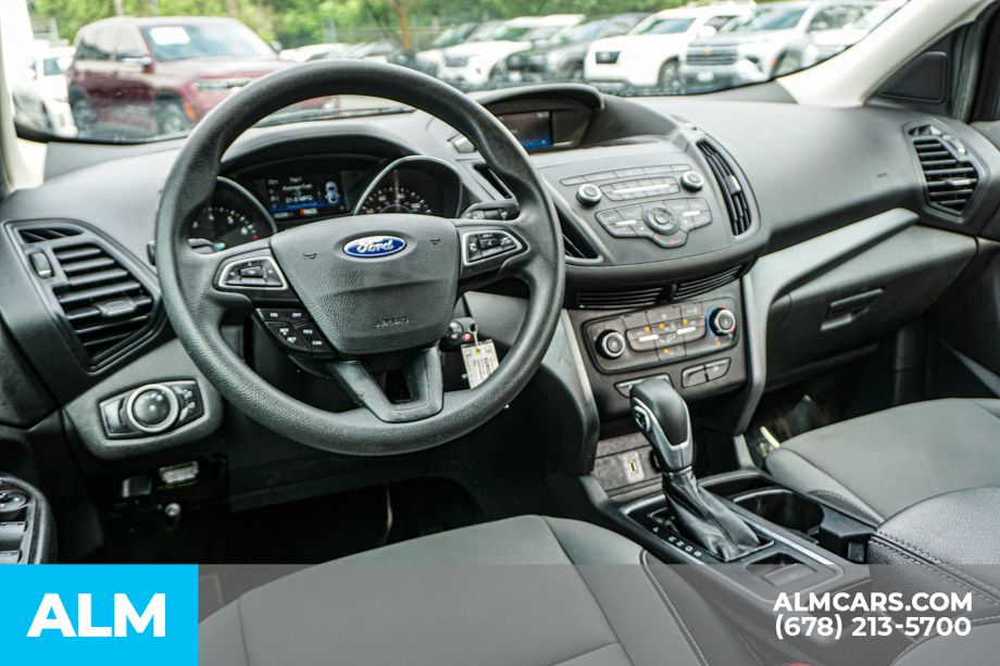 Used 2019 White Ford S image 27