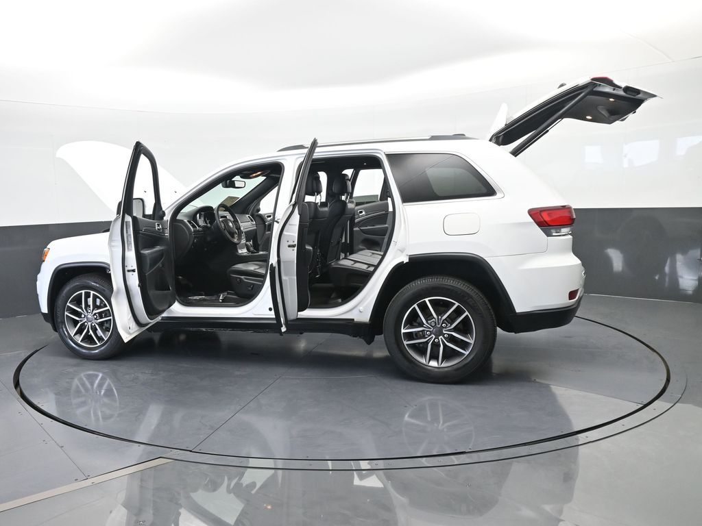 Used 2021 Bright White Clearcoat Jeep Limited image 74