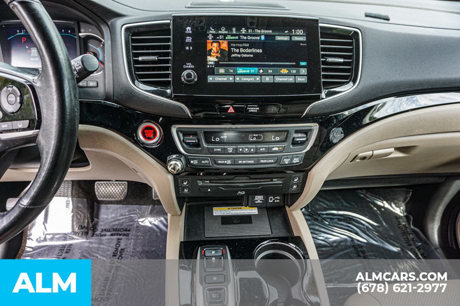 2019 Honda Pilot Elite photo 38