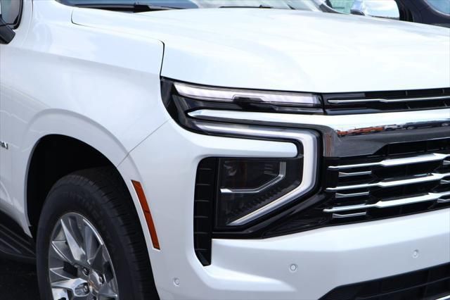 Thumbnail: 2025 Chevrolet Suburban - 4