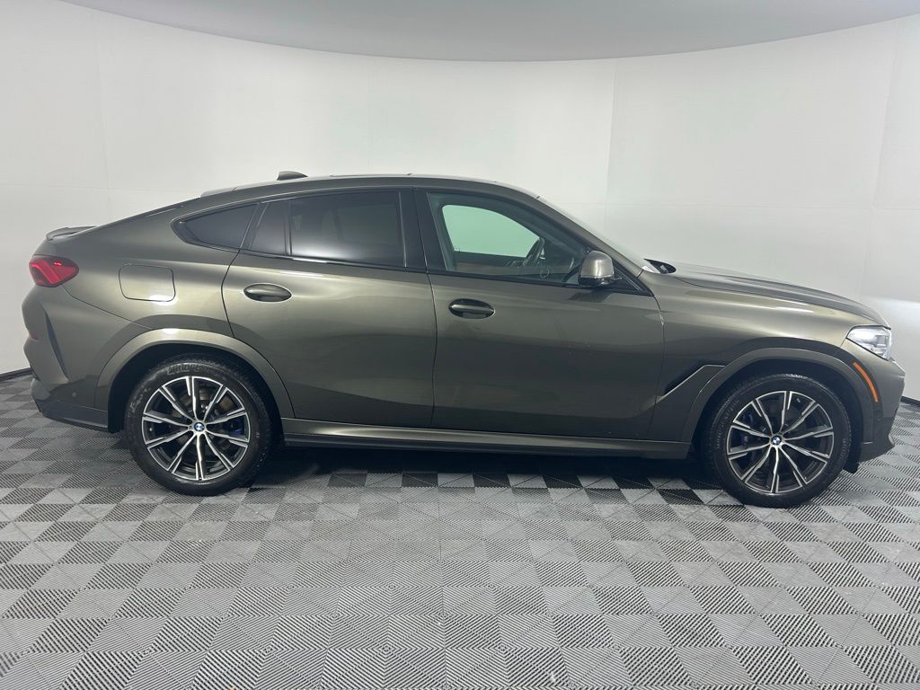 2022 BMW X6 M50i 4