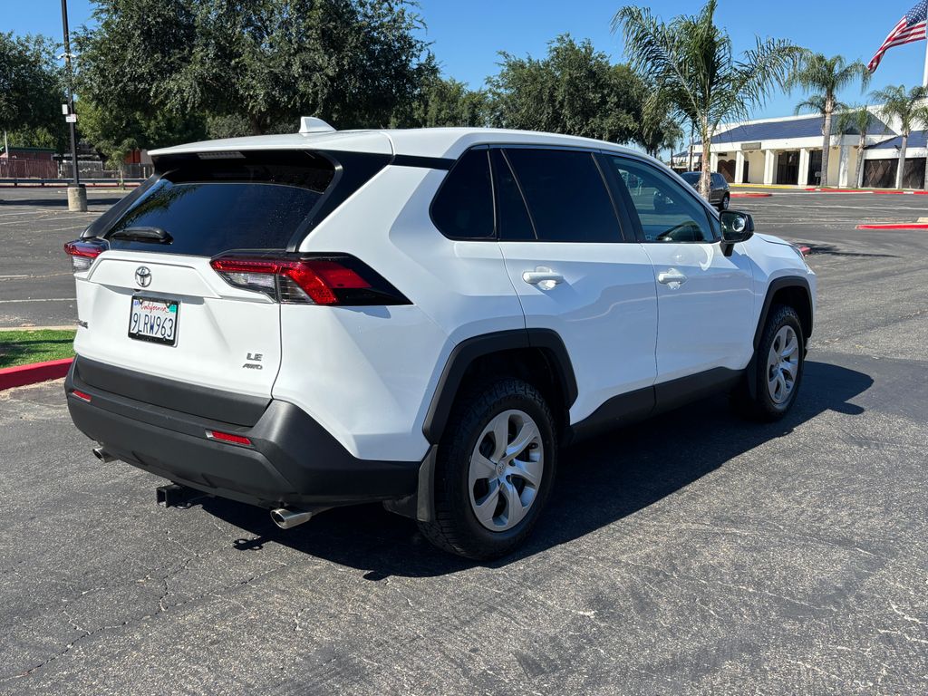 Thumbnail: 2022 Toyota RAV4 - 5