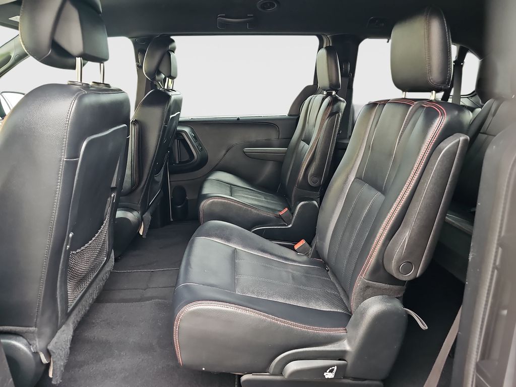 Used 2017 Dodge Grand Caravan Van
