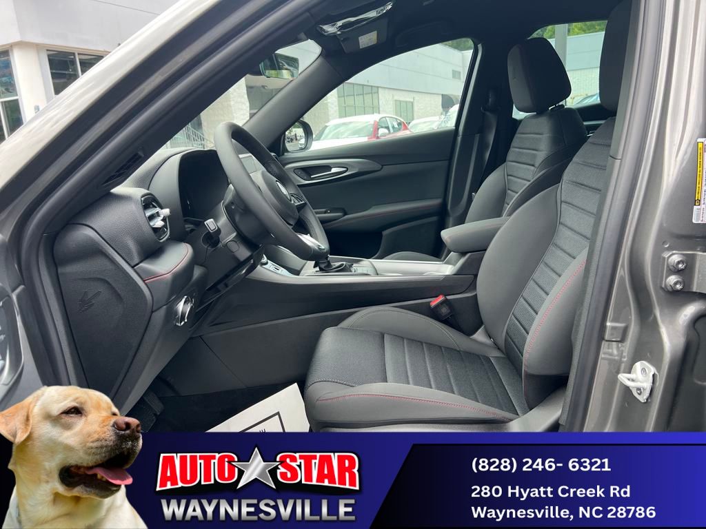 new 2025 Dodge Hornet car, priced at $28,990