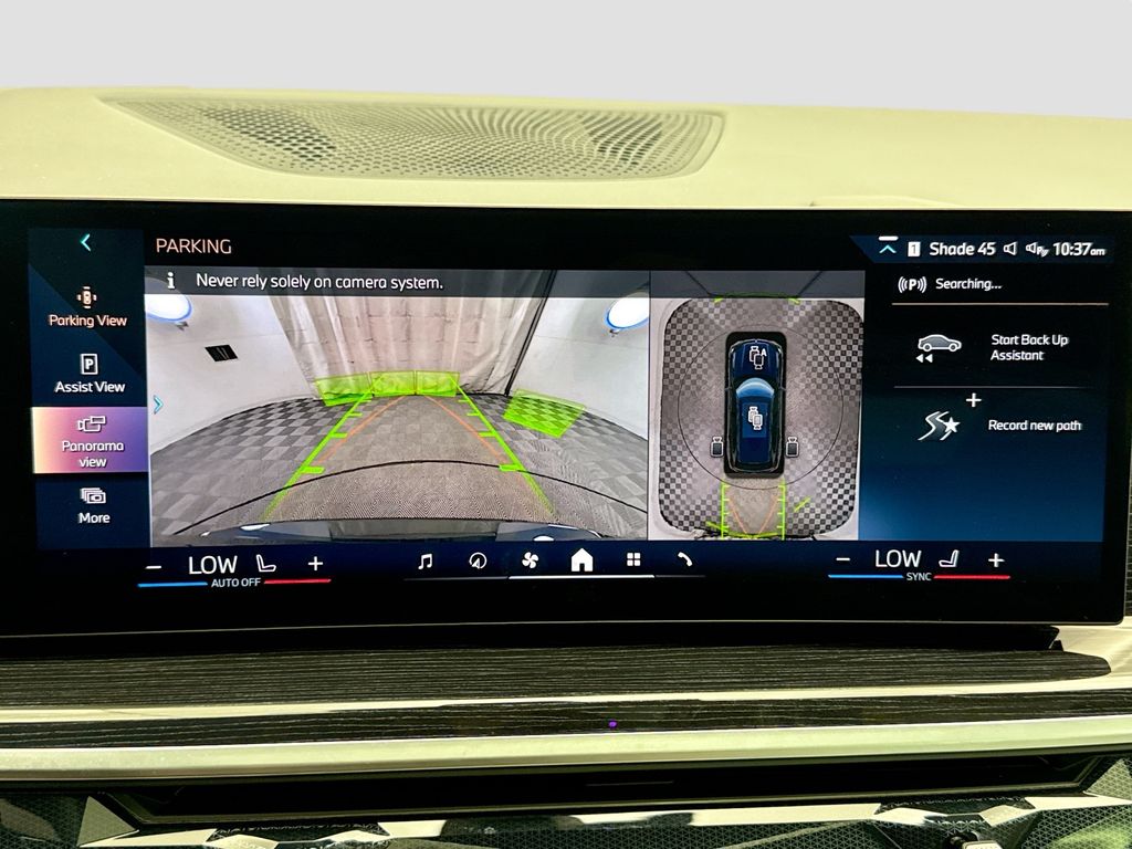 Thumbnail: 2026 BMW X5 - 15