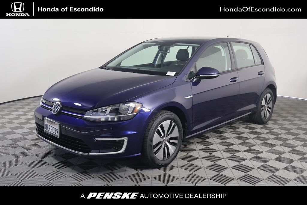 2019 Volkswagen e-Golf SE -
                  Escondido, CA