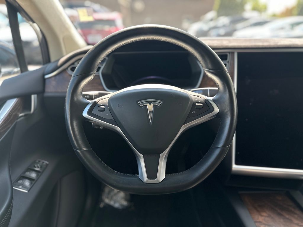 2017 Tesla Model X 75D 19