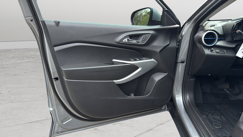 Used 2026 Chevrolet Trax LS 4D Sport Utility