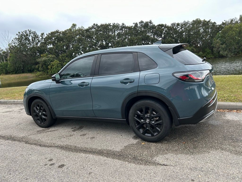 Thumbnail: 2024 Honda HR-V - 3