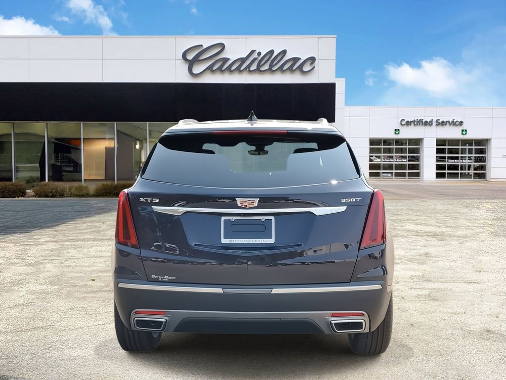 2025 Cadillac XT5 Premium Luxury 6