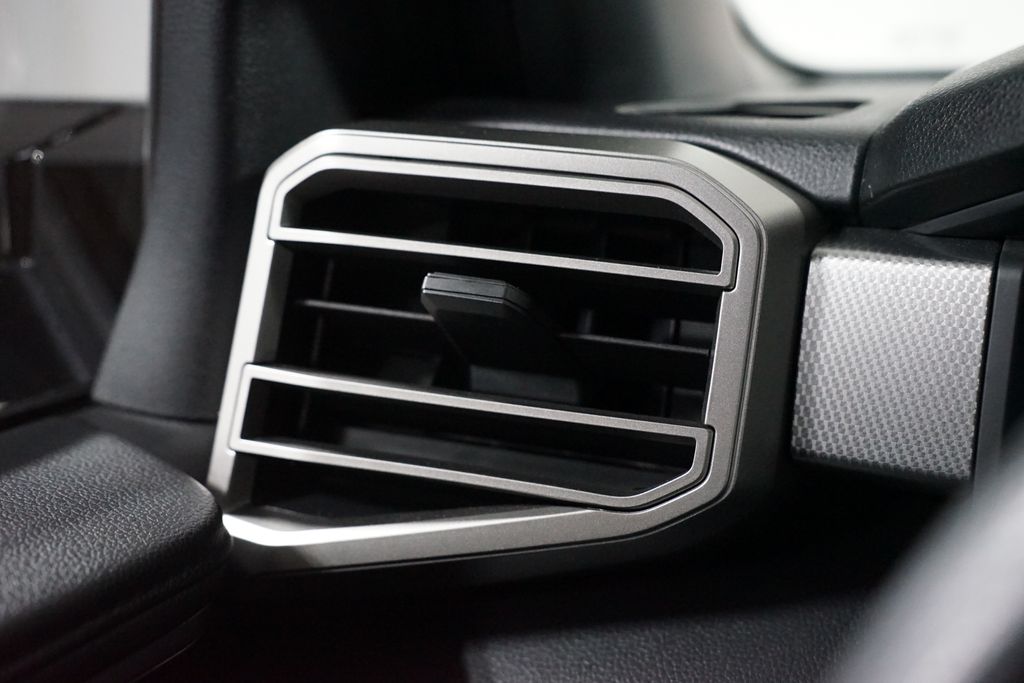 Thumbnail: 2025 Toyota Tundra - 26