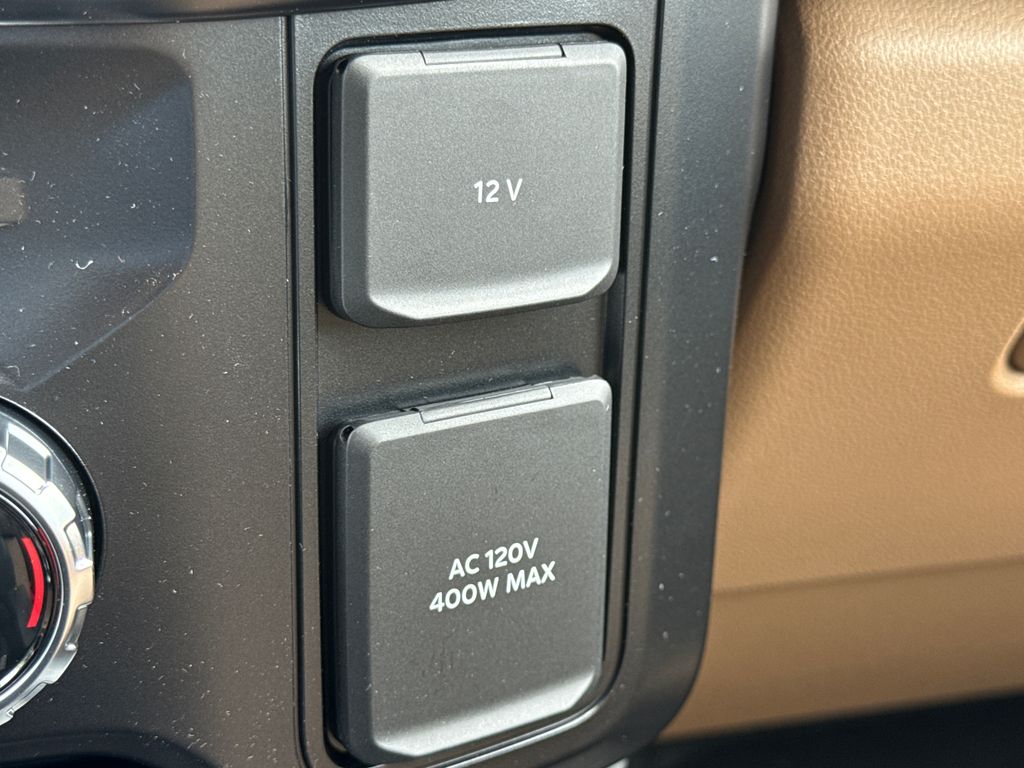 New 2026 Black Ford Lariat image 38