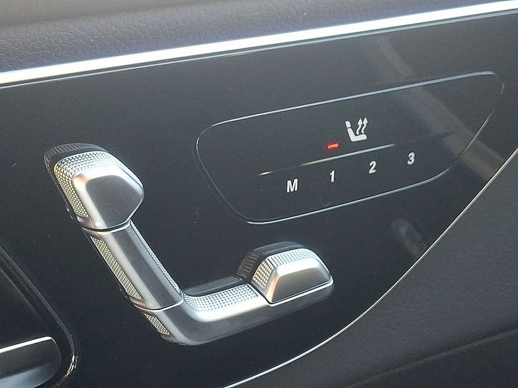 Thumbnail: 2025 Mercedes-Benz GLC - 20