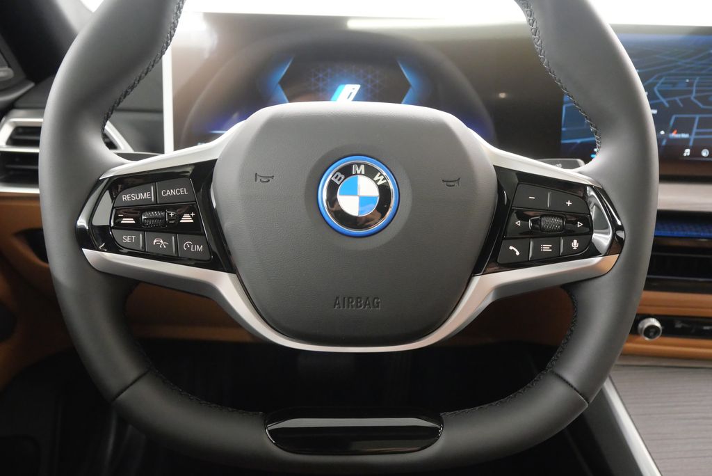 2025 BMW i4 eDrive40 21