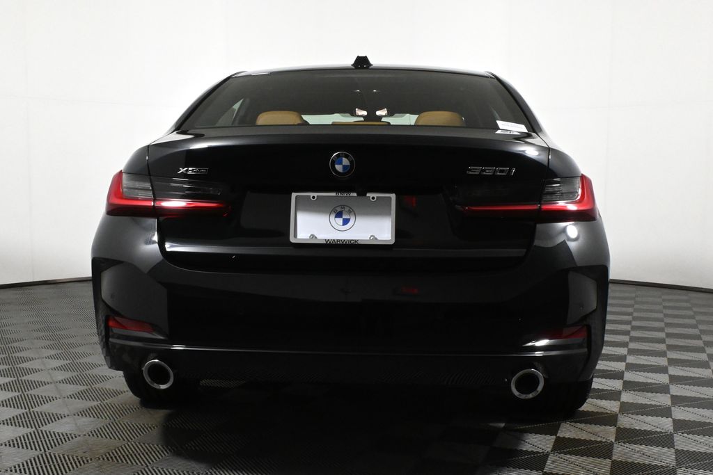 Thumbnail: 2025 BMW 3 Series - 6