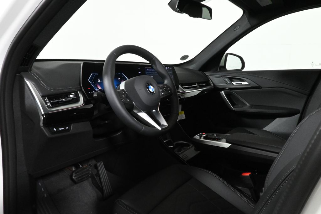 Thumbnail: 2026 BMW X1 - 15