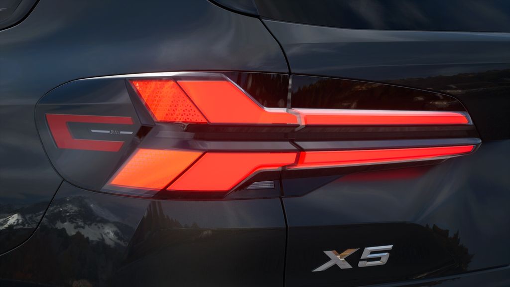 Thumbnail: 2026 BMW X5 - 32