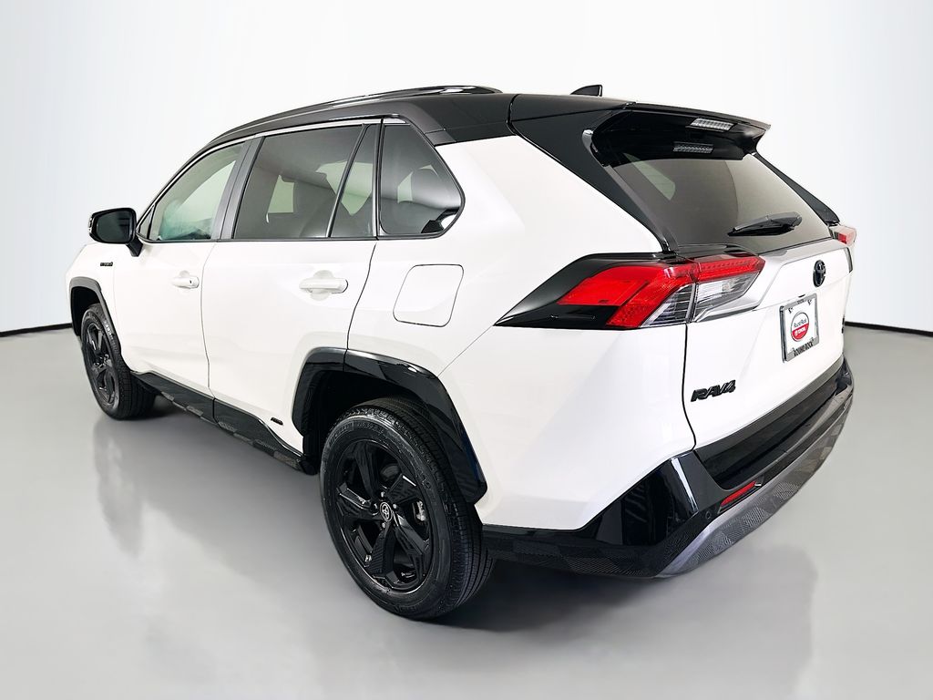 Thumbnail: 2021 Toyota RAV4 - 7