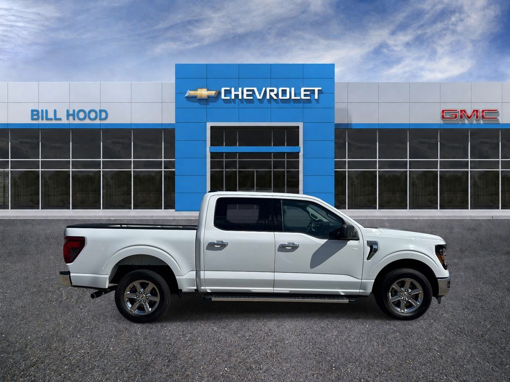 2025 Ford F-150 XLT SuperCrew RWD