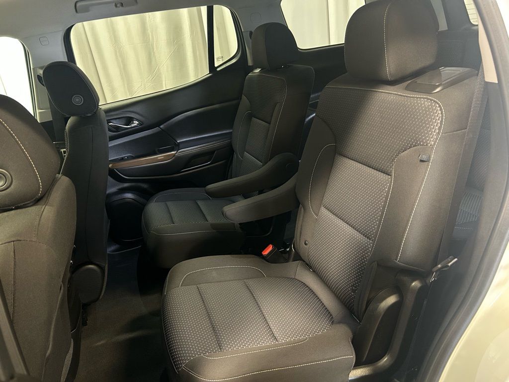 used 2023 GMC Acadia car, priced at $30,246