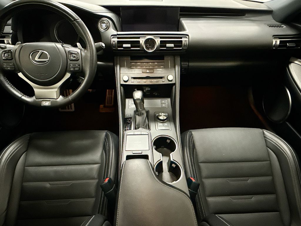 Thumbnail: 2021 Lexus RC - 13