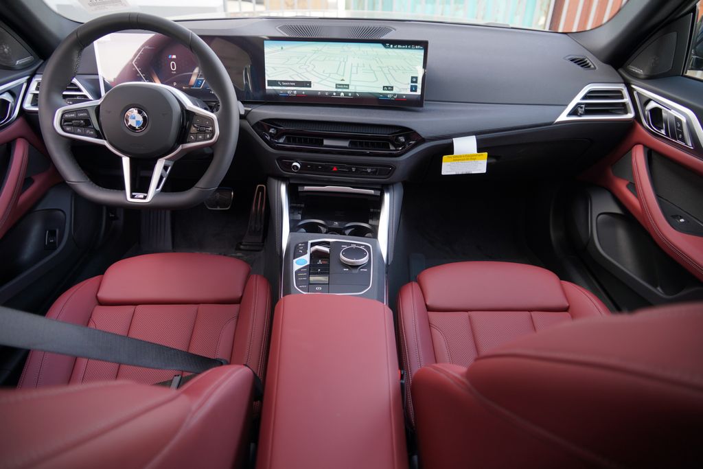 Thumbnail: 2026 BMW i4 - 13