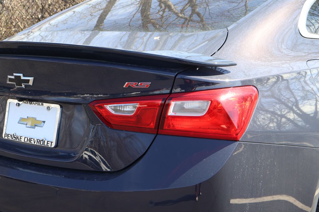 Thumbnail: 2025 Chevrolet Malibu - 8