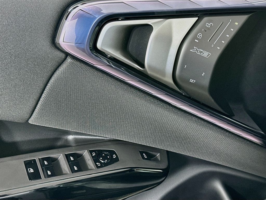 Thumbnail: 2026 BMW X3 - 20