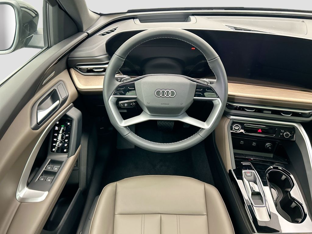 Thumbnail: 2025 Audi Q5 - 10