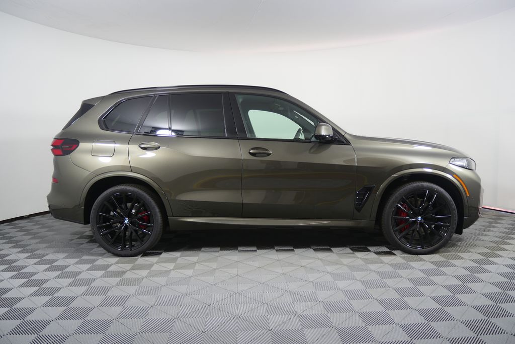 Thumbnail: 2026 BMW X5 - 3