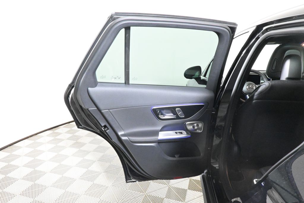 Thumbnail: 2026 Mercedes-Benz GLC - 29