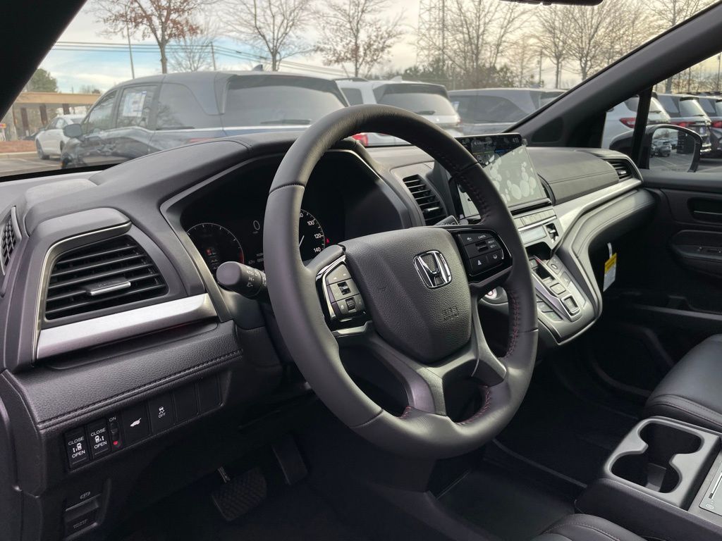 Thumbnail: 2026 Honda Odyssey - 28