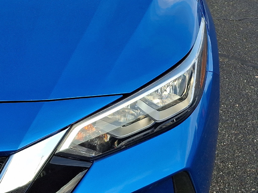 Thumbnail: 2023 Nissan Sentra - 9