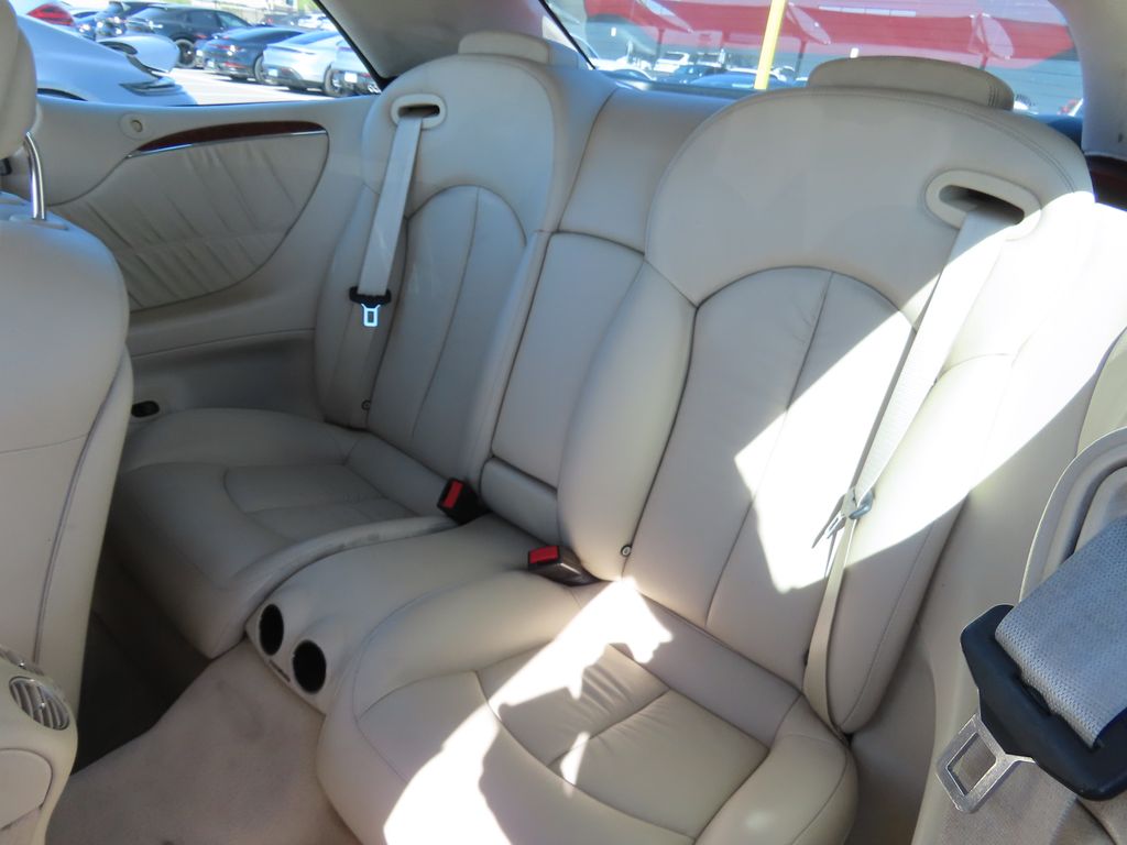 Thumbnail: 2007 Mercedes-Benz CLK - 11