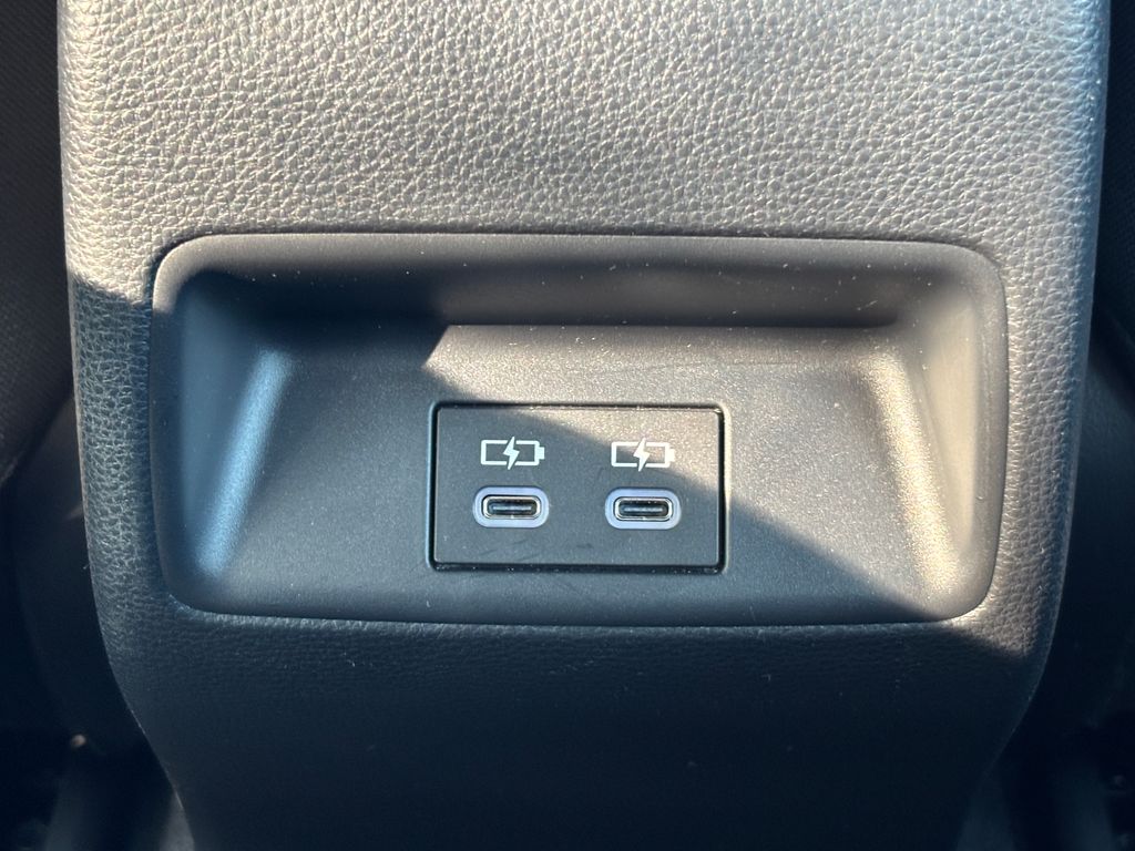 Thumbnail: 2024 Toyota Corolla - 18