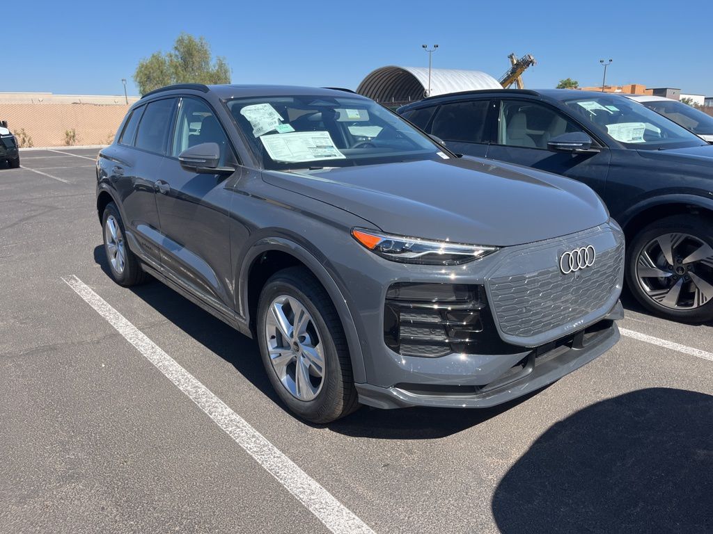 Thumbnail: 2025 Audi Q6 e-tron - 2