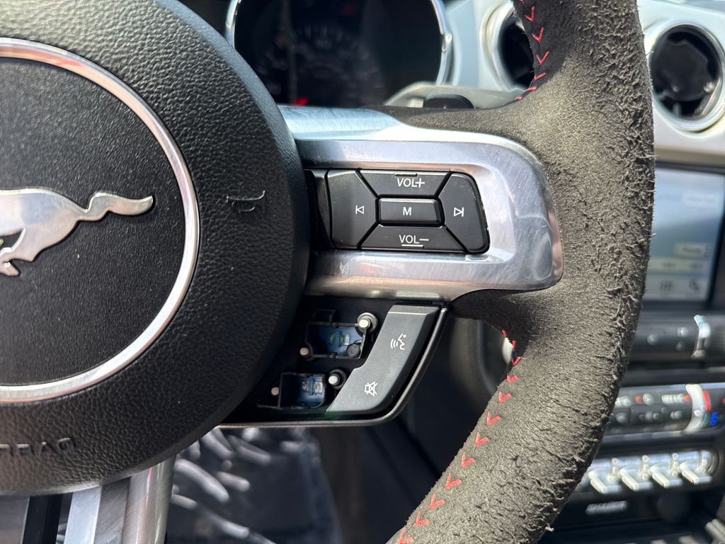 Used 2016 Orange Ford GT Premium image 16