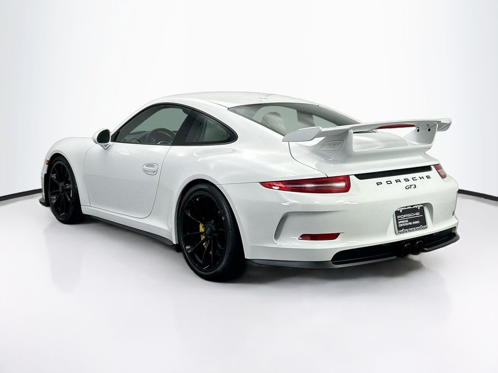 Thumbnail: 2015 Porsche 911 - 3