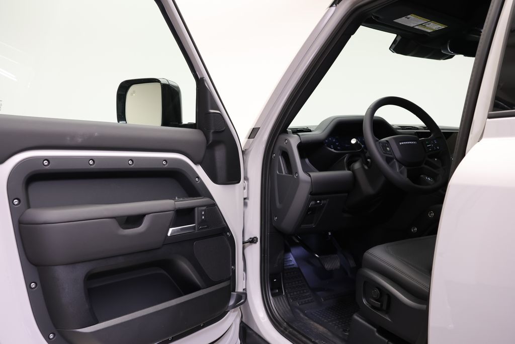 Thumbnail: 2026 Land Rover Defender - 28