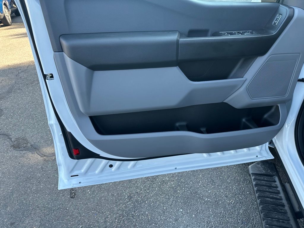 New 2026 Ford Super Duty F-250 SuperCab 8' Box XL